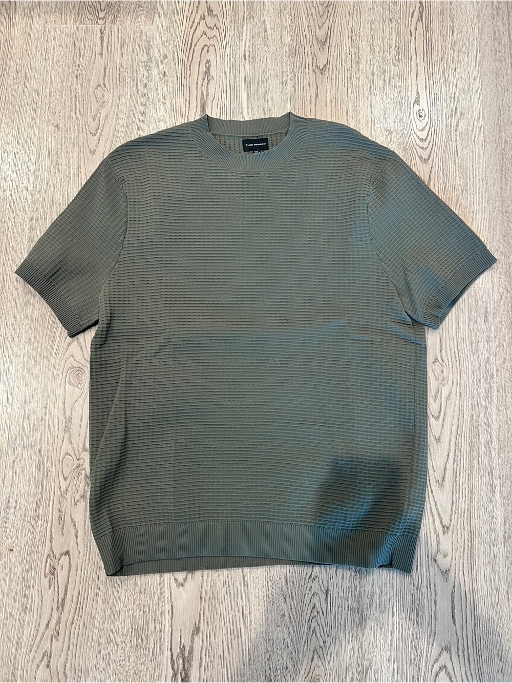 Club Monaco | Textured Olive Short-Sleeve Knit Shirt